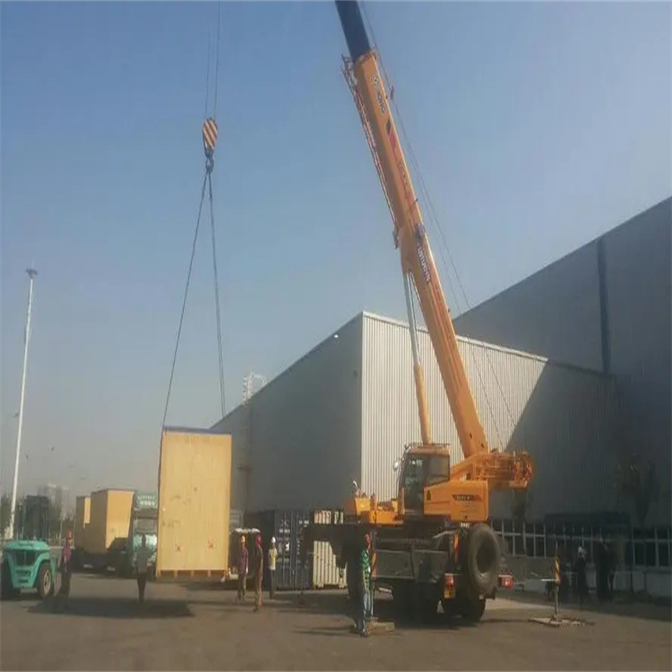 马尾重型机器吊装